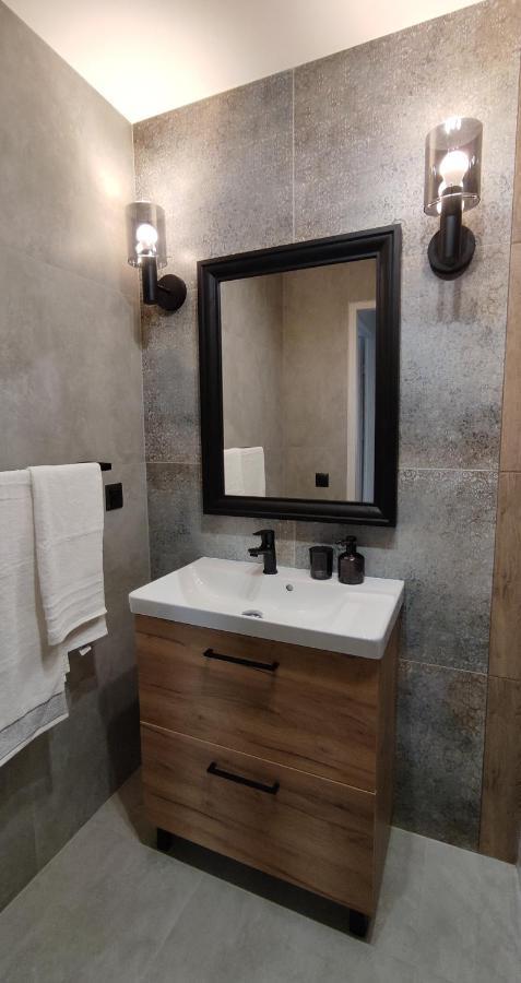 Opawska Apartment *
